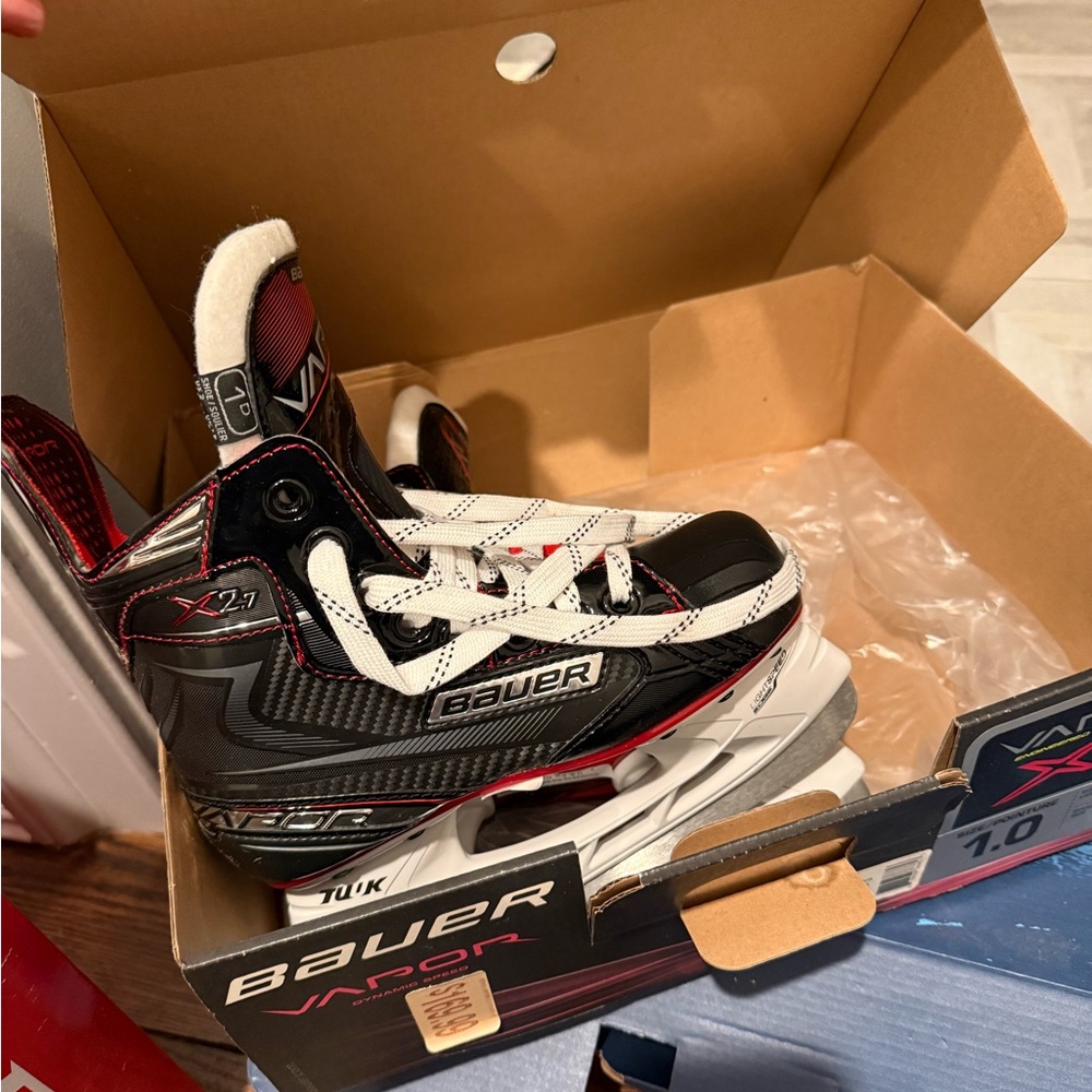 Bauer Vapor X2.7 Kids Hockey Skates - Black and Red